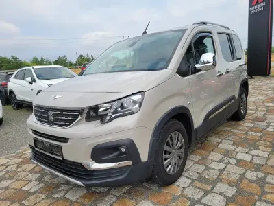 Gebraucht Peugeot Rifter Allure 131 PS (96 kW) 2022 Grau Van / Kleinbus