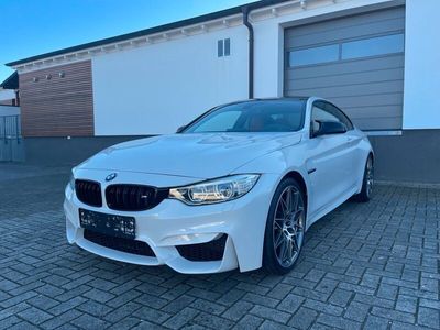 gebraucht BMW M4 Competition Coupe / DKG / Carbon / Head-up / 20 Zoll