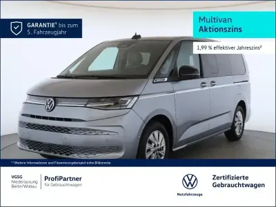 Gebraucht VW Multivan Style 150 PS (110 kW) 2025 Silber Van / Kleinbus
