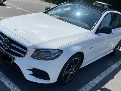 Gebraucht Mercedes E300 Business 306 PS (225 kW) 2019 Weiß Limousine