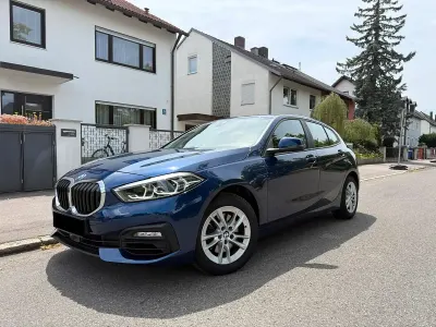 Gebraucht BMW 118 Advantage 140 PS (102 kW) 2019 Blau Kleinwagen
