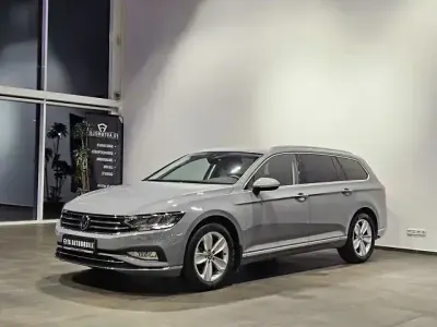 Używany VW Passat Sport 200 KM (147 kW) 2024 Szary Kombi