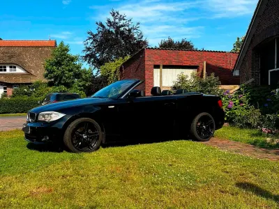 Gebraucht BMW 118 Cabriolet 143 PS (105 kW) 2012 Schwarz Cabrio