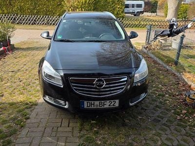 Gebraucht Opel Insignia Sport 131 PS (96 kW) 2010 Schwarz Kombi