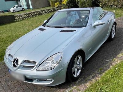 Usata Mercedes SLK200 163 CV (119 kW) 2004 Blu Cabrio