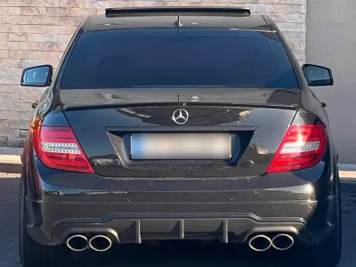 Gebraucht Mercedes C350 265 PS (194 kW) 2013 Schwarz Limousine