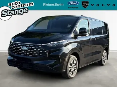 Neu Ford Tourneo Titanium 170 PS (125 kW) 2026 Schwarz Van / Kleinbus