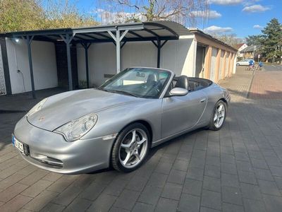 Porsche 911 Carrera 4 Cabriolet