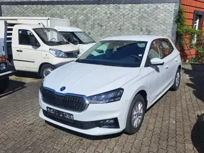 Neu Skoda Fabia 116 PS (85 kW) 2026 Moonweiß metallic Kleinwagen