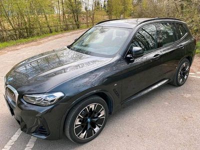 Usata BMW iX3 Impressive 210 kW (286 CV) 2023 Grigio SUV