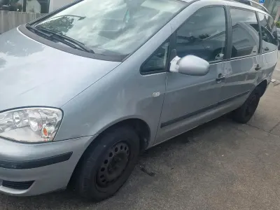 Gebraucht Ford Galaxy 101 PS (74 kW) 2004 Andere farben Van / Kleinbus