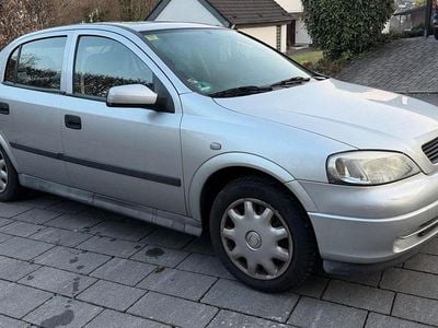Usata Opel Astra 75 CV (55 kW) 1998 Grigio Berlina