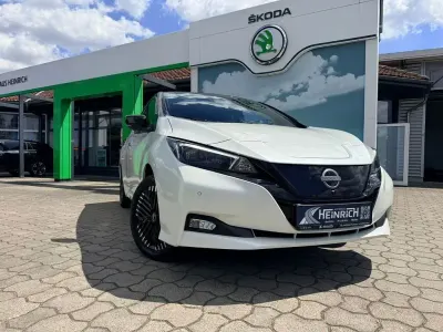 Gebraucht Nissan Leaf 360º 160 kW (218 PS) 2023 Weiß Kleinwagen