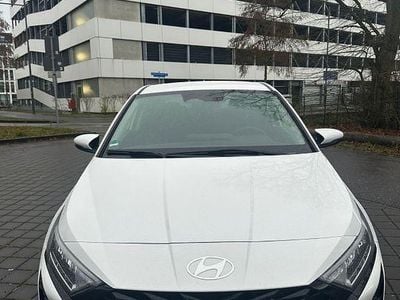Gebraucht Hyundai i20 Prime 101 PS (74 kW) 2025 Weiß Kleinwagen