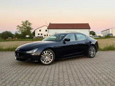Gebraucht Maserati Ghibli 411 PS (302 kW) 2015 Blau Limousine