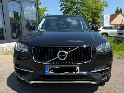 Używany Volvo XC90 Momentum 224 KM (164 kW) 2016 Czarny SUV