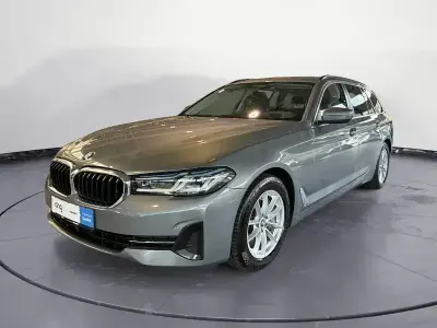 Gebraucht BMW 540 Sport Line 340 PS (250 kW) 2023 Grau Kombi