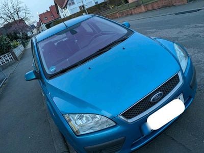 Usata Ford Focus 145 CV (106 kW) 2006 Blu Utilitaria