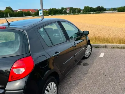 Gebraucht Renault Clio 88 PS (64 kW) 2006 Schwarz Kleinwagen