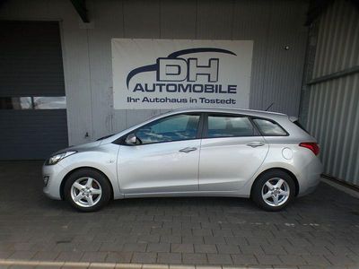 Silber Gebraucht 2016 Hyundai i30 Kombi | 7.390 € (Fairer Preis)