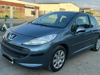 Gebraucht Peugeot 207 Tendance 88 PS (64 kW) 2006 Grau