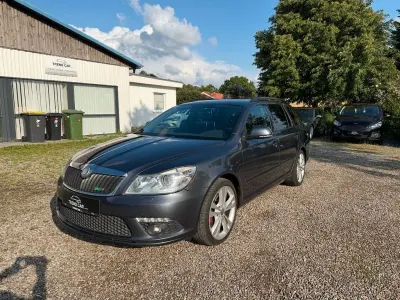 Gebraucht Skoda Octavia RS 170 PS (125 kW) 2010 Grau Kombi