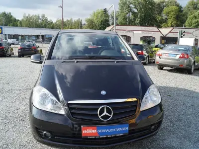 Gebraucht Mercedes A160 95 PS (69 kW) 2009 Schwarz Limousine