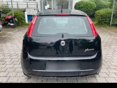 Gebraucht Fiat Punto Sport 95 PS (69 kW) 2009 Schwarz Kleinwagen