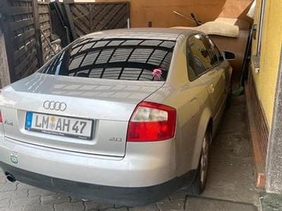 Second-hand Audi A4 131 CP (96 kW) 2003 Berlinǎ