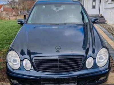 Mercedes E240