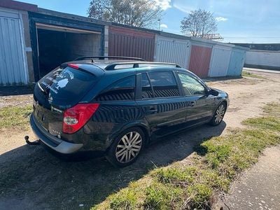 Gebraucht Renault Laguna II 135 PS (99 kW) 2003 Grün Kombi