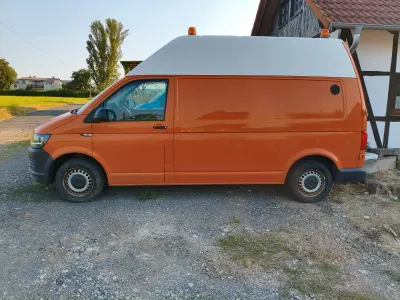 Gebraucht VW T6 102 PS (75 kW) 2016 Orange Van