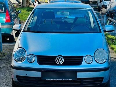 Gebraucht VW Polo 65 PS (47 kW) 2002 Grau Kleinwagen