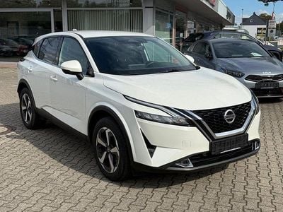 Weiß Gebraucht 2021 Nissan Qashqai N-Connecta SUV | 22.990 € (Fairer Preis)