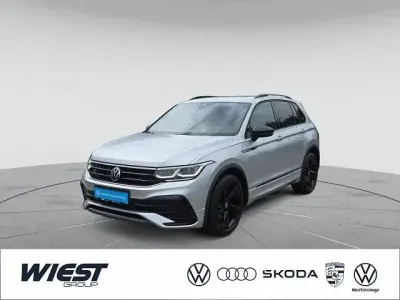 Gebraucht VW Tiguan R-line 200 PS (147 kW) 2022 Reflexsilber metallic SUV
