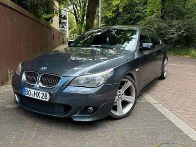 Gebraucht BMW 530 M Sport 235 PS (172 kW) 2007 Grau Kleinwagen