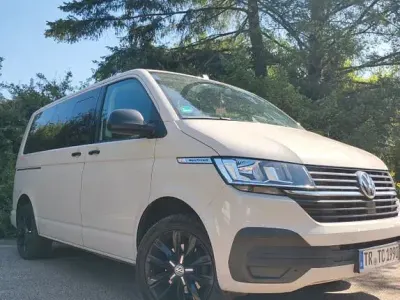 Gebraucht VW Multivan 150 PS (110 kW) 2020 Beige Van / Kleinbus