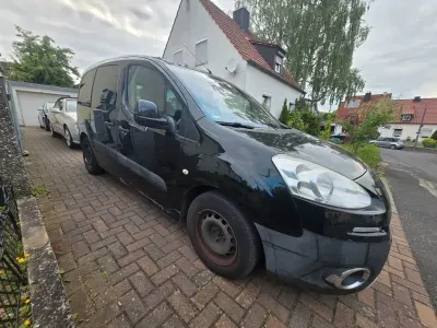 Gebraucht Peugeot Partner Tepee Active 114 PS (83 kW) 2013 Van / Kleinbus