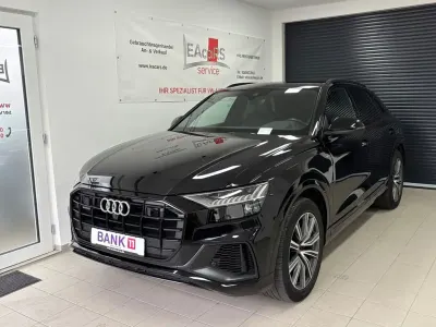 Używany Audi Q8 S-line plus 286 KM (210 kW) 2019 Czarny SUV