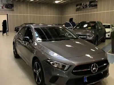 Gebraucht Mercedes A220 190 PS (139 kW) 2019 Grau Limousine