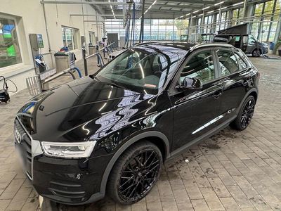 Usata Audi Q3 Design 150 CV (110 kW) 2018 Nero SUV