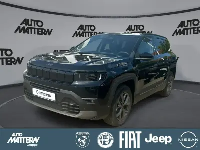 Neu Jeep Compass 145 PS (106 kW) 2026 Schwarz SUV