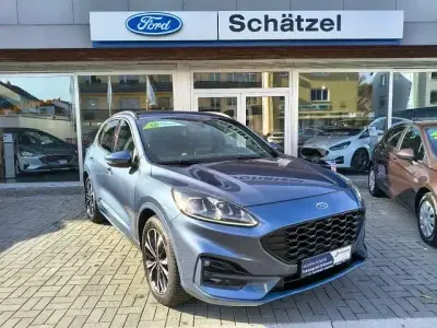 Używany Ford Kuga ST-Line X 150 KM (110 kW) 2021 Niebieski SUV