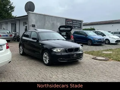 Gebraucht BMW 116 Advantage 122 PS (89 kW) 2010 Schwarz Kleinwagen