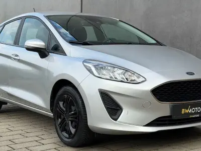 Gebraucht Ford Fiesta Cool & Connect 95 PS (69 kW) 2021 Silber Kleinwagen