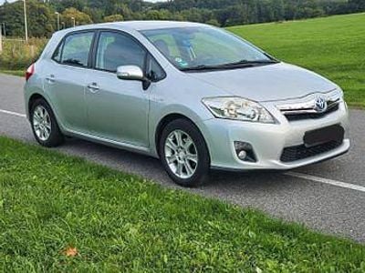Toyota Auris Hybrid