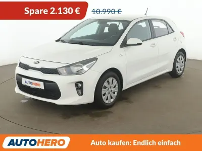 Używany Kia Rio Attract 84 KM (61 kW) 2018 Biały Sedan/Limuzyna