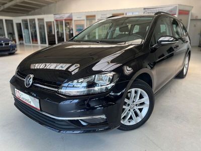 Gebraucht VW Golf VII Comfortline 150 PS (110 kW) 2020 Schwarz Kombi
