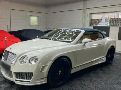 Gebraucht Bentley Continental GT Convertible 560 PS (411 kW) 2010 Weiß Cabrio