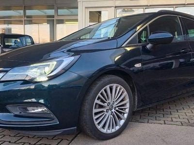Grün Gebraucht 2016 Opel Astra Innovation Kombi | 12.699 € (Fairer Preis)